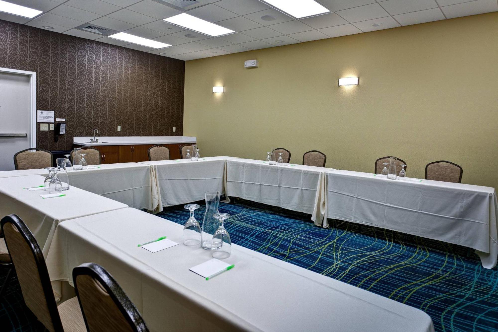 Springhill Suites By Marriott Wichita Airport Zewnętrze zdjęcie