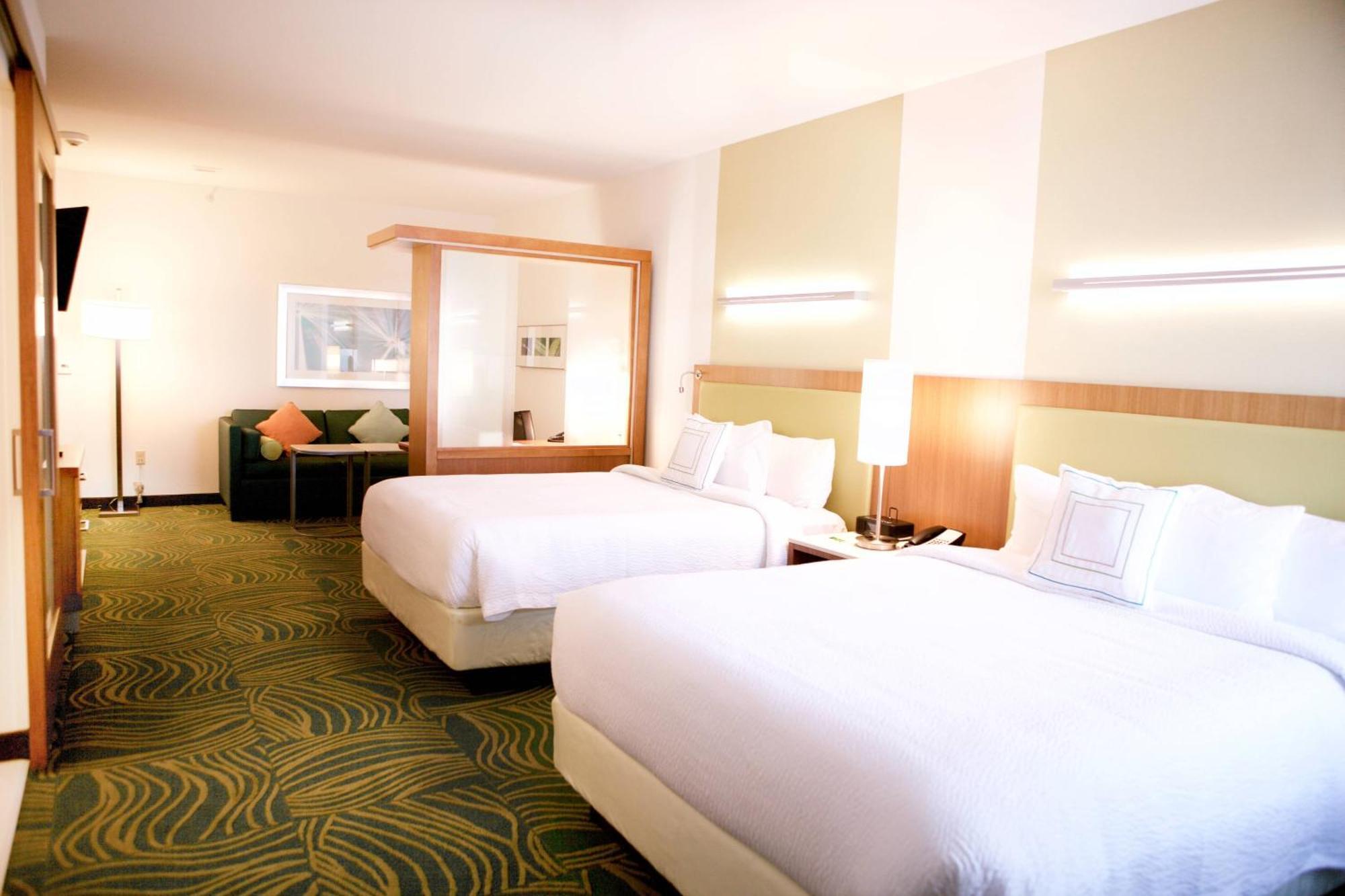 Springhill Suites By Marriott Wichita Airport Zewnętrze zdjęcie