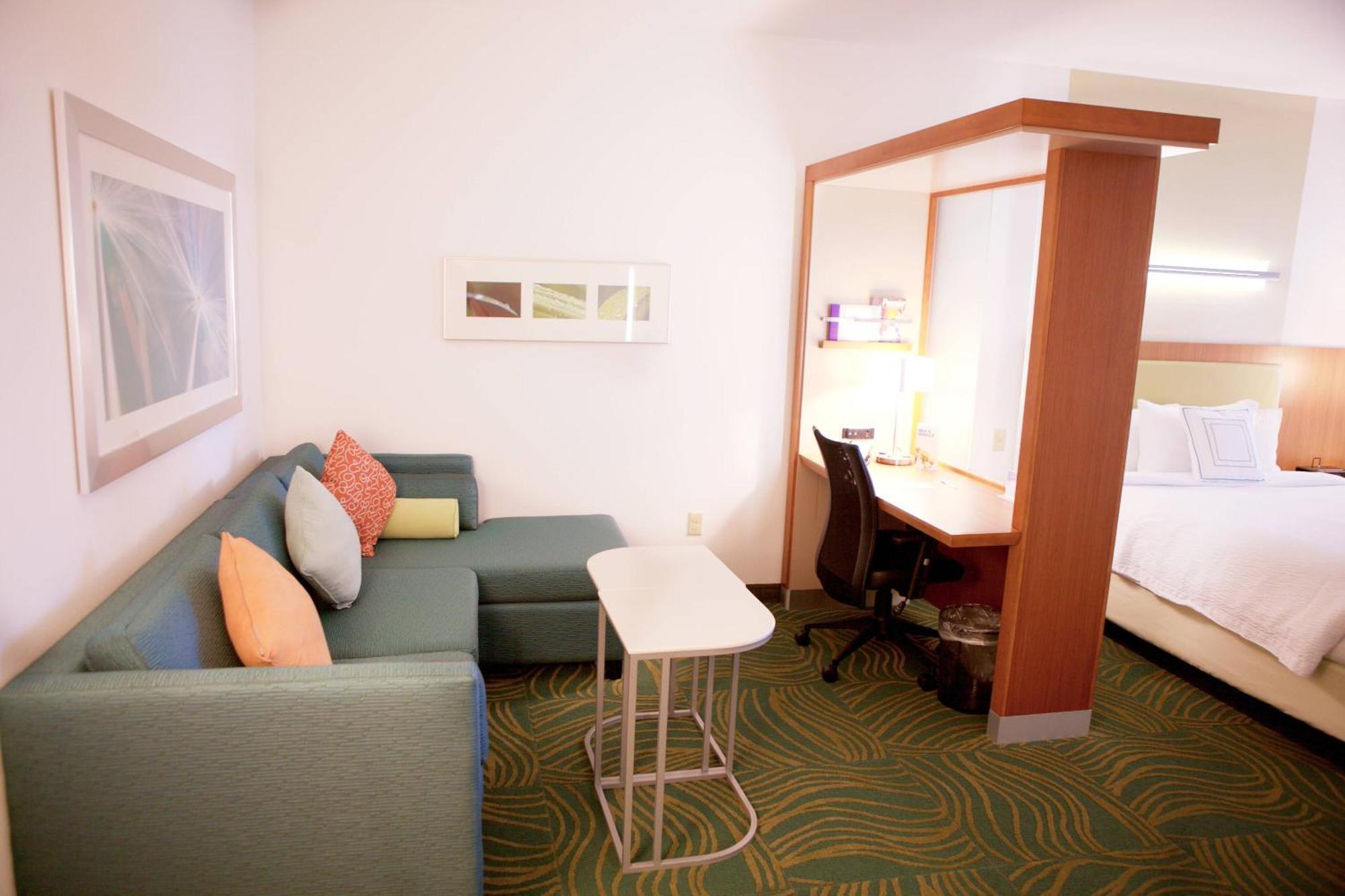 Springhill Suites By Marriott Wichita Airport Zewnętrze zdjęcie