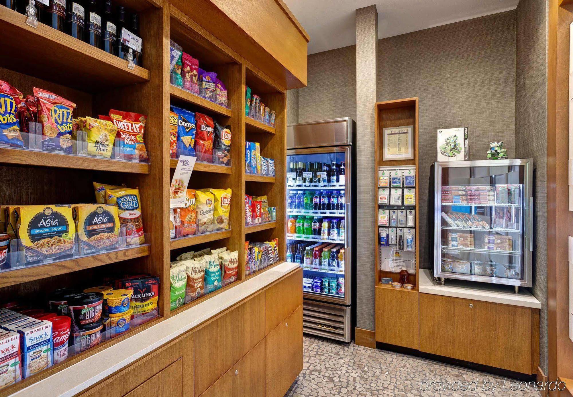 Springhill Suites By Marriott Wichita Airport Zewnętrze zdjęcie